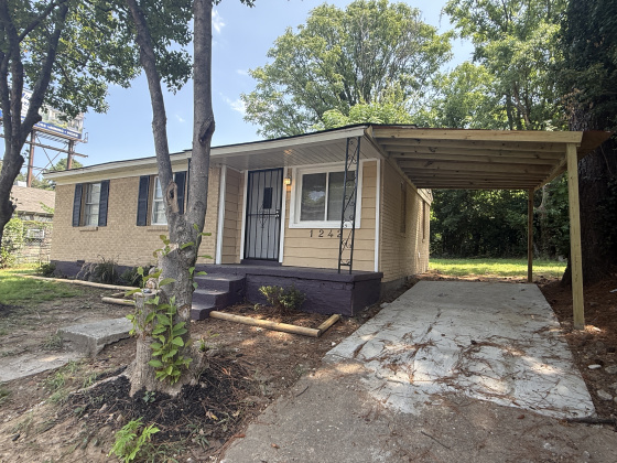 1242 Airways Blvd, Memphis, Tennessee 38114, 3 Bedrooms Bedrooms, 0 ,1 BathroomBathrooms,House,For Rent,Airways,0,2088