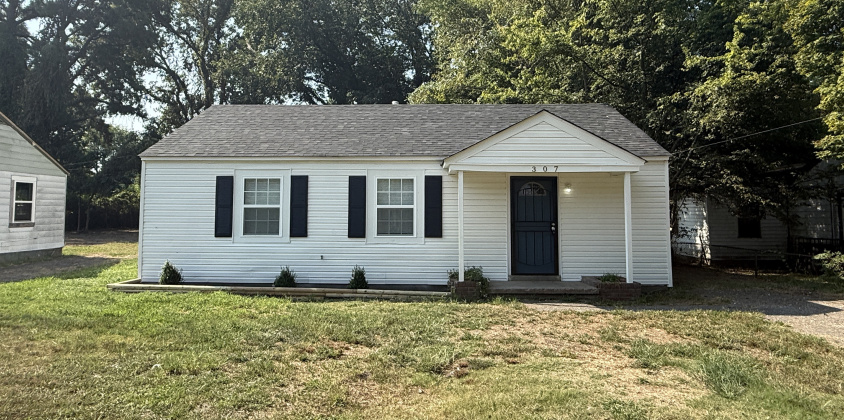 307 Peebles Rd, Memphis, Tennessee 38109, 3 Bedroom Bedrooms, 0 ,1 BathroomBathrooms,House,For Rent,Peebles,0,2112