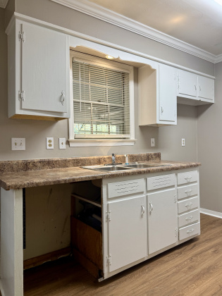 4013 Martindale Ave, Memphis, Tennessee 38128, 4 Bedroom Bedrooms, 0 ,2 BathroomBathrooms,House,For Rent,Martindale ,0,1155
