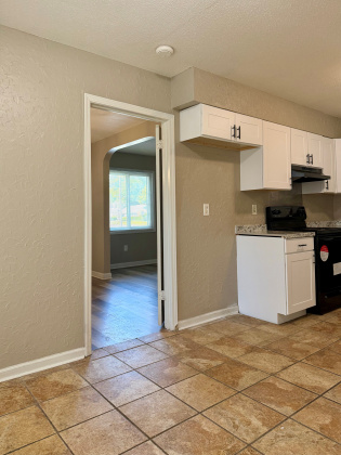 5368 Scottsdale, Memphis, Tennessee 38115, 3 Bedrooms Bedrooms, 0 ,2 BathroomsBathrooms,House,For Rent,Scottsdale,0,1258