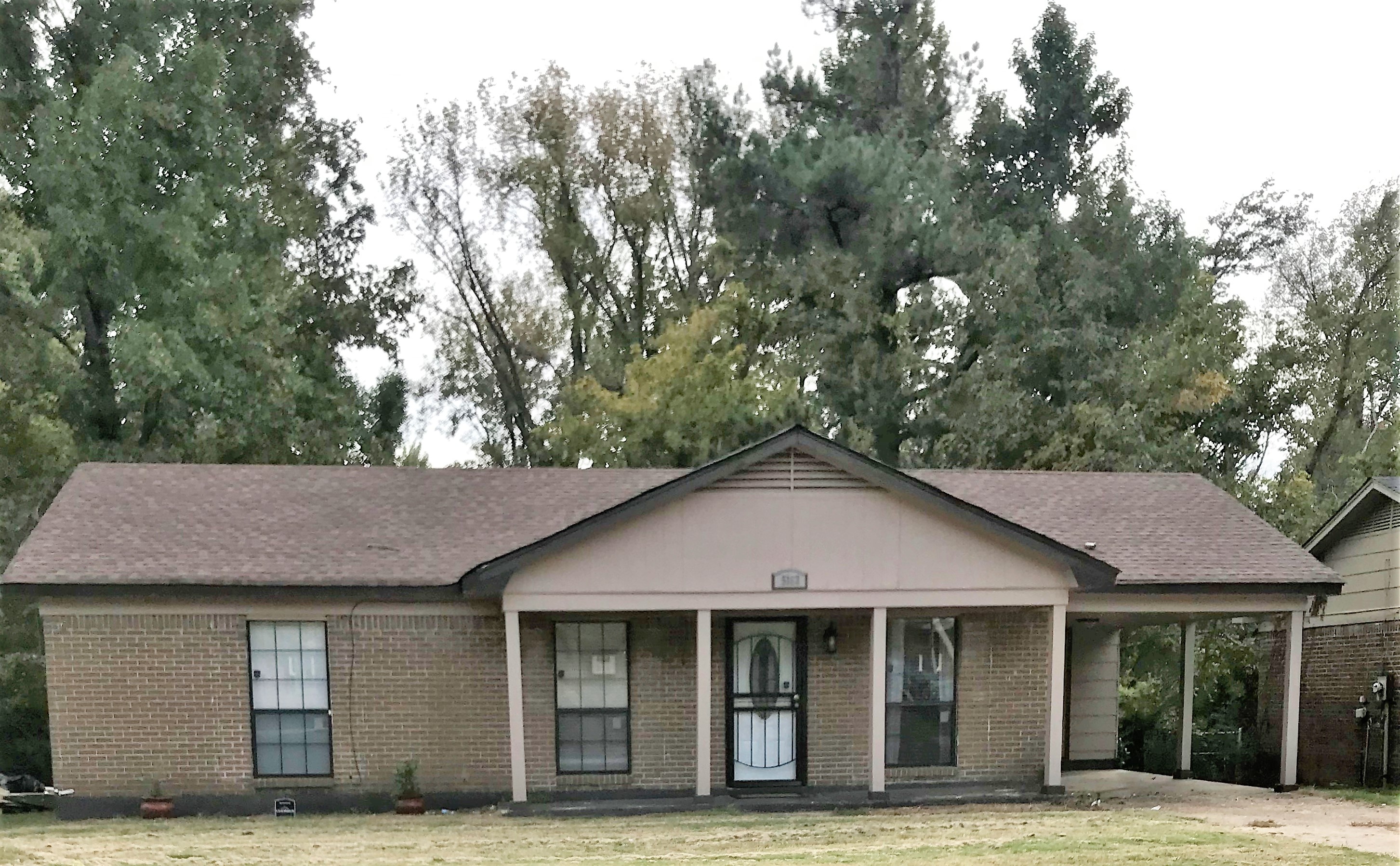 5163 Broken Oak