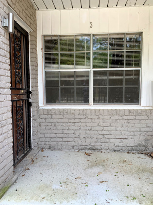 2093 Jefferson Ave, Memphis, Tennessee 38104, 2 Bedrooms Bedrooms, 0 ,1 BathroomBathrooms,Apartment,For Rent,Jefferson ,0,1410