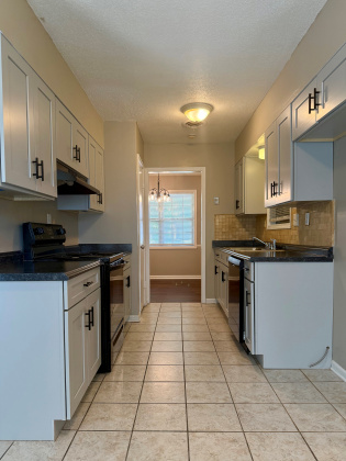 3266 Caribou Drvie, Memphis, Tennessee 38115, 3 Bedrooms Bedrooms, 0 ,2 BathroomsBathrooms,House,For Rent,Caribou,0,1627