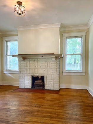 1572 Tutwiler Ave, Memphis, Tennessee 38107, 2 Bedrooms Bedrooms, 0 ,1 BathroomBathrooms,Duplex,For Rent,Tutwiler,0,1676