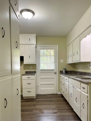 3284 Parham St, Memphis, Tennessee 38127, 3 Bedrooms Bedrooms, 0 ,1 BathroomBathrooms,House,For Rent,Parham,0,1683