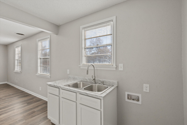1779 Preston St, Memphis, Tennessee 38106, 3 Bedrooms Bedrooms, 0 ,1 BathroomBathrooms,House,For Rent,Preston,0,1696