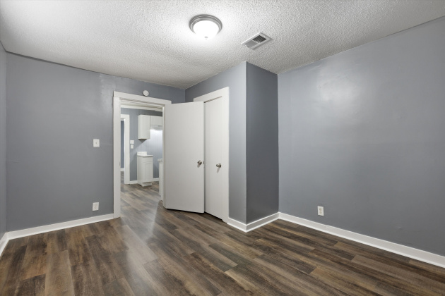 425 Carpenter St, Memphis, Tennessee 38112, 3 Bedrooms Bedrooms, 0 ,1 BathroomBathrooms,House,For Rent,Carpenter,0,1704