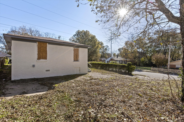 425 Carpenter St, Memphis, Tennessee 38112, 3 Bedrooms Bedrooms, 0 ,1 BathroomBathrooms,House,For Rent,Carpenter,0,1704