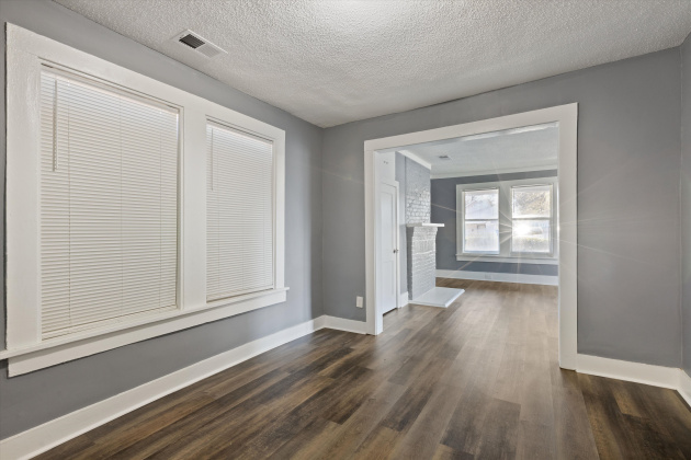 425 Carpenter St, Memphis, Tennessee 38112, 3 Bedrooms Bedrooms, 0 ,1 BathroomBathrooms,House,For Rent,Carpenter,0,1704