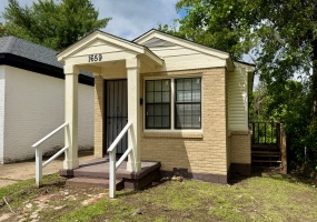 1659 Patton St, Memphis, Tennessee 38106, 1 Bedroom Bedrooms, ,1 BathroomBathrooms,House,For Rent,Patton,1730