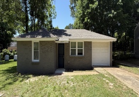 2429 Corry Rd, Memphis, Tennessee 38106, 4 Bedrooms Bedrooms, ,1 BathroomBathrooms,House,For Rent,Corry,1733