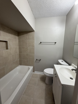 3215 Barron Ave, Memphis, Tennessee 38111, 3 Bedrooms Bedrooms, ,2 BathroomsBathrooms,House,For Rent,Barron,1734
