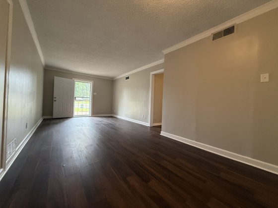 3215 Barron Ave, Memphis, Tennessee 38111, 3 Bedrooms Bedrooms, ,2 BathroomsBathrooms,House,For Rent,Barron,1734