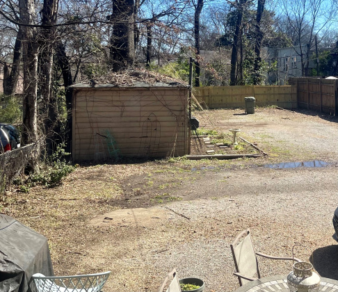 72 Belvedere, Memphis, Tennessee 38104, 2 Bedrooms Bedrooms, 0 ,1 BathroomBathrooms,Apartment,For Rent,Belvedere,0,1792