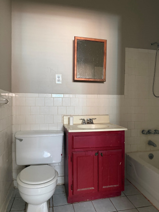 72 Belvedere, Memphis, Tennessee 38104, 2 Bedrooms Bedrooms, 0 ,1 BathroomBathrooms,Apartment,For Rent,Belvedere,0,1792