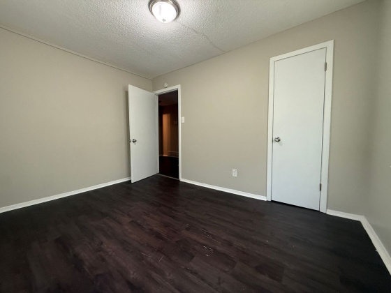 284 Gaston Ave, Memphis, Tennessee 38106, 5 Bedrooms Bedrooms, 0 ,1 BathroomBathrooms,House,For Rent,Gaston,0,1810