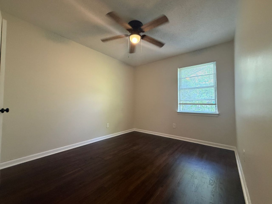 933 Leacrest Ave, Memphis, Tennessee 38109, 3 Bedrooms Bedrooms, 0 ,1 BathroomBathrooms,House,For Rent,Leacrest,0,1814 933 Leacrest Ave, Memphis, Tennessee 38109, 3 Bedrooms Bedrooms, 0 ,1 BathroomBathrooms,House,For Rent,Leacrest,0,1814