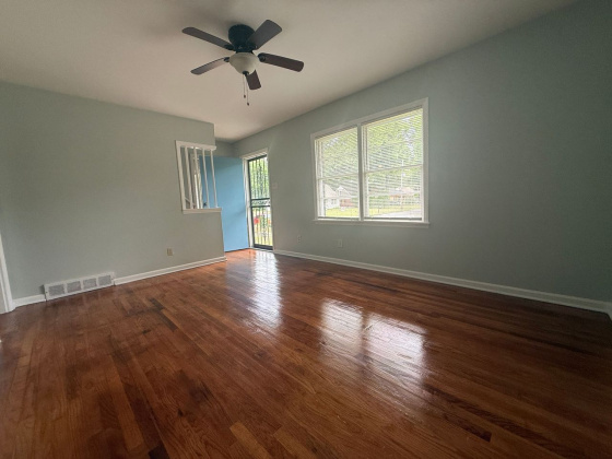 1821 Dale LaVern Rd, Memphis, Tennessee 38116, 4 Bedrooms Bedrooms, 0 ,2 BathroomsBathrooms,House,For Rent,Dale LaVern,0,1817 1821 Dale LaVern Rd, Memphis, Tennessee 38116, 4 Bedrooms Bedrooms, 0 ,2 BathroomsBathrooms,House,For Rent,Dale LaVern,0,1817