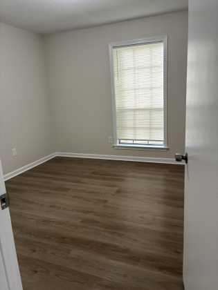 4352 Ann Arbor Ann Arbor, Memphis, Tennessee 38128, 3 Bedrooms Bedrooms, 0 ,2 BathroomsBathrooms,Duplex,For Rent,Ann Arbor,0,1821 4352 Ann Arbor Ann Arbor, Memphis, Tennessee 38128, 3 Bedrooms Bedrooms, 0 ,2 BathroomsBathrooms,Duplex,For Rent,Ann Arbor,0,1821