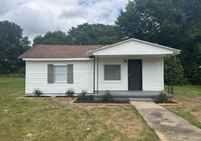 3742 Berry Ln, Memphis, Tennessee 38128, 2 Bedrooms Bedrooms, 0 ,1 BathroomBathrooms,House,For Rent,Berry,0,1859