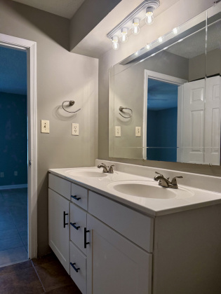 4521 Stony Point Dr, Memphis, Tennessee 38141, 3 Bedrooms Bedrooms, 0 ,2 BathroomsBathrooms,House,For Rent,Stony Point,0,1867
